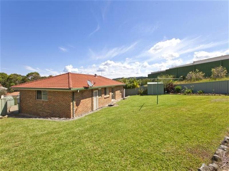 4 Croydon Place, Warners Bay NSW 2282