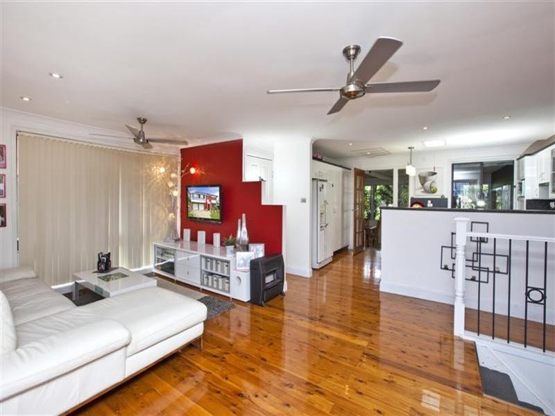 29 Newbold Road, Macquarie Hills NSW 2285