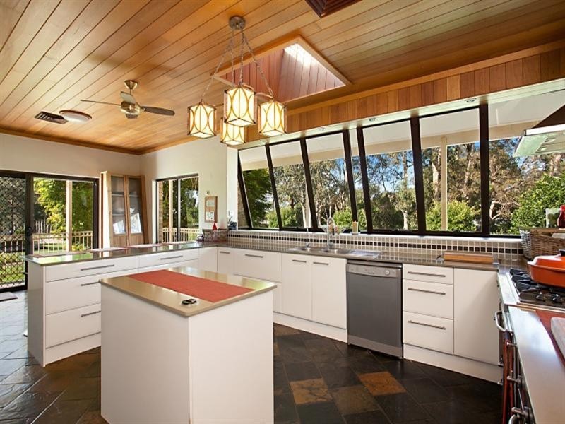 20 Phoenix Road, Black Hill NSW 2322