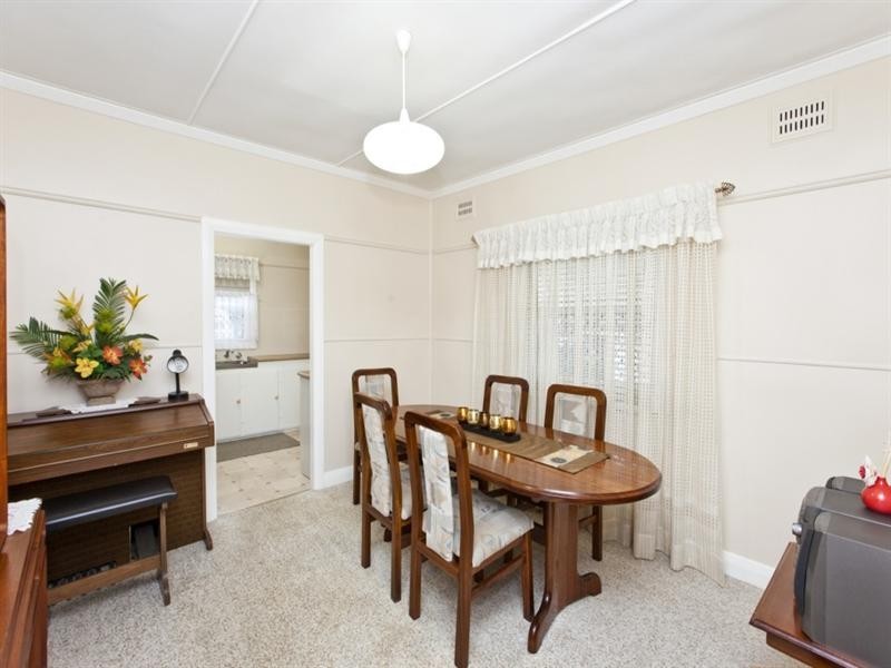 21 Warner Street, Warners Bay NSW 2282