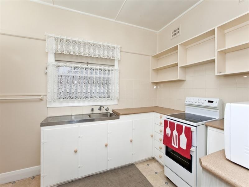 21 Warner Street, Warners Bay NSW 2282