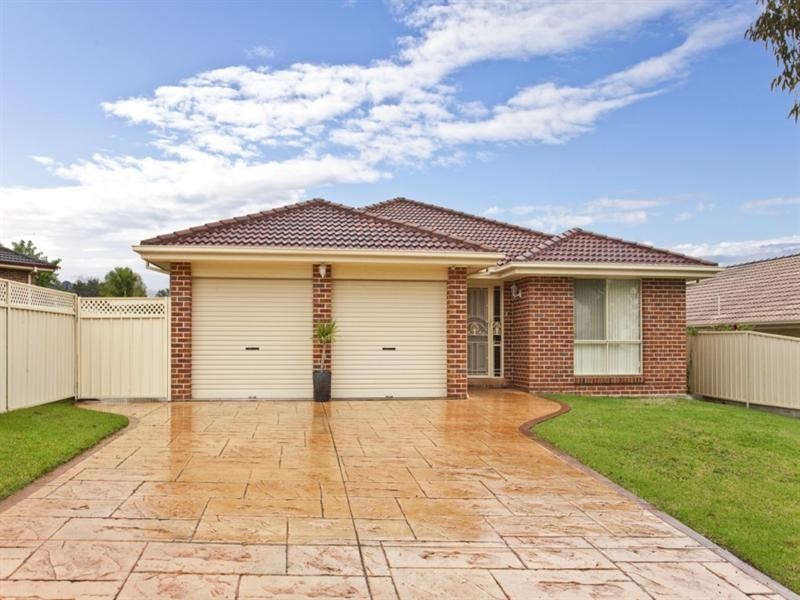 1 Glendore Parade, Maryland NSW 2287