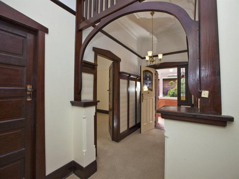 113 Gordon Avenue, Hamilton South NSW 2303