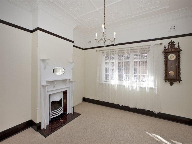 113 Gordon Avenue, Hamilton South NSW 2303