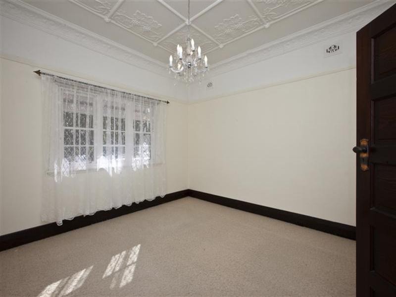 113 Gordon Avenue, Hamilton South NSW 2303