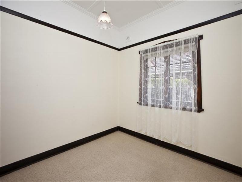 113 Gordon Avenue, Hamilton South NSW 2303