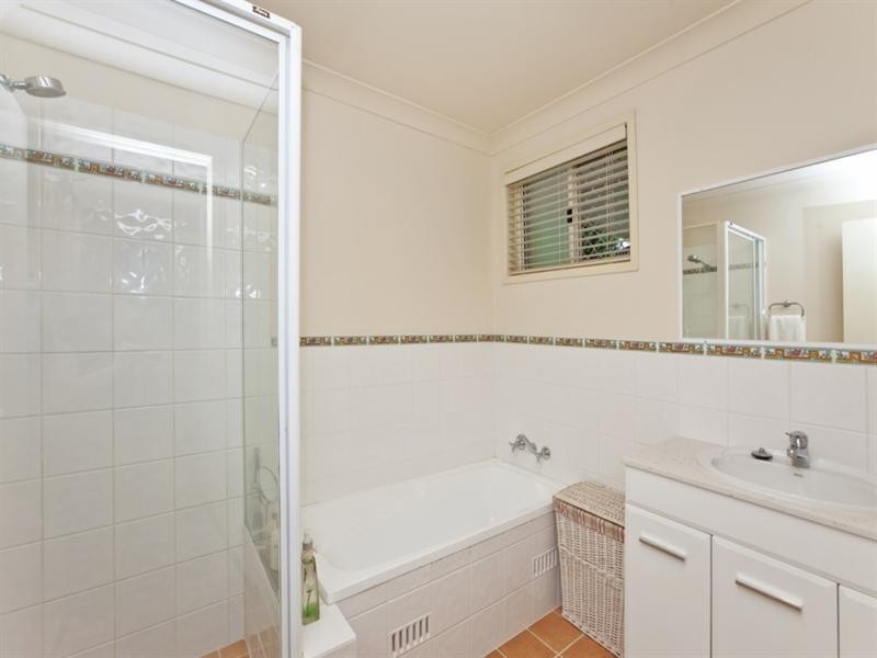 97 East Street, Warners Bay NSW 2282