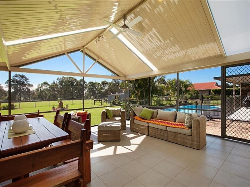 8 Forsythe Parade, Black Hill NSW 2322