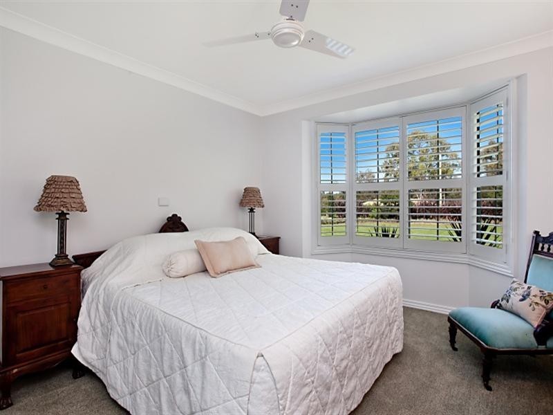 8 Forsythe Parade, Black Hill NSW 2322