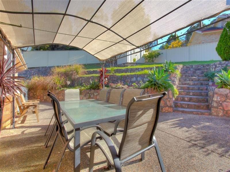 6 Calgarth Court, Lakelands NSW 2282