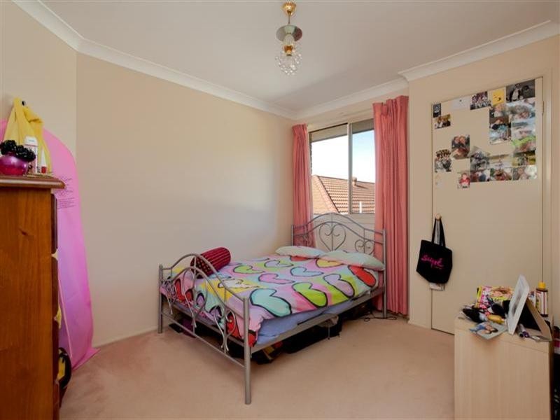 6 Calgarth Court, Lakelands NSW 2282