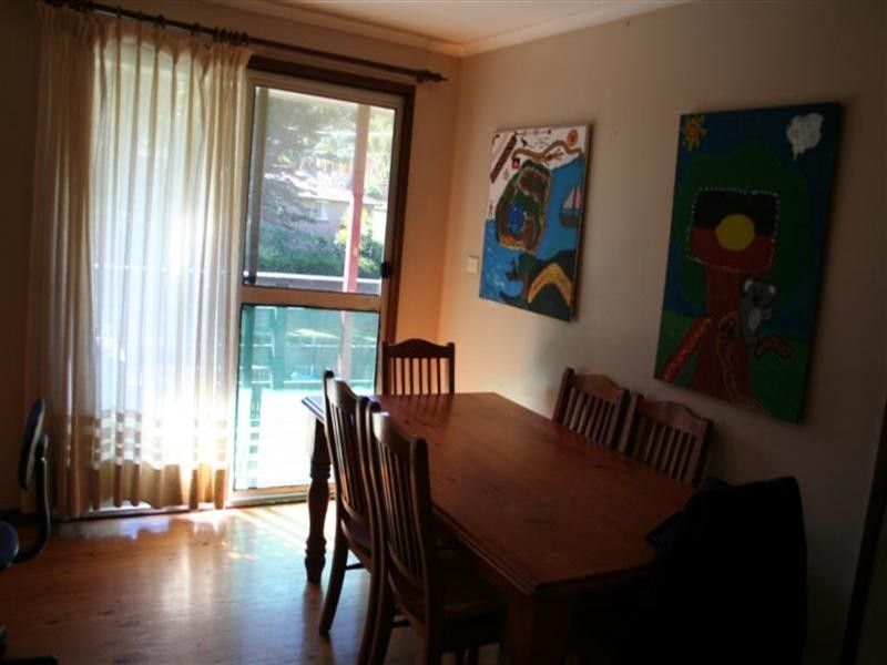 11 Lochend Place, Bolton Point NSW 2283