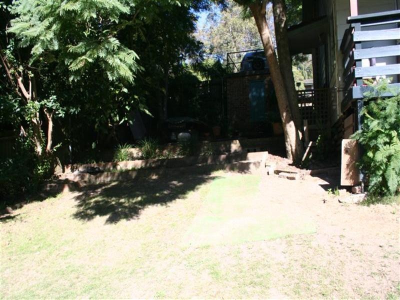 11 Lochend Place, Bolton Point NSW 2283