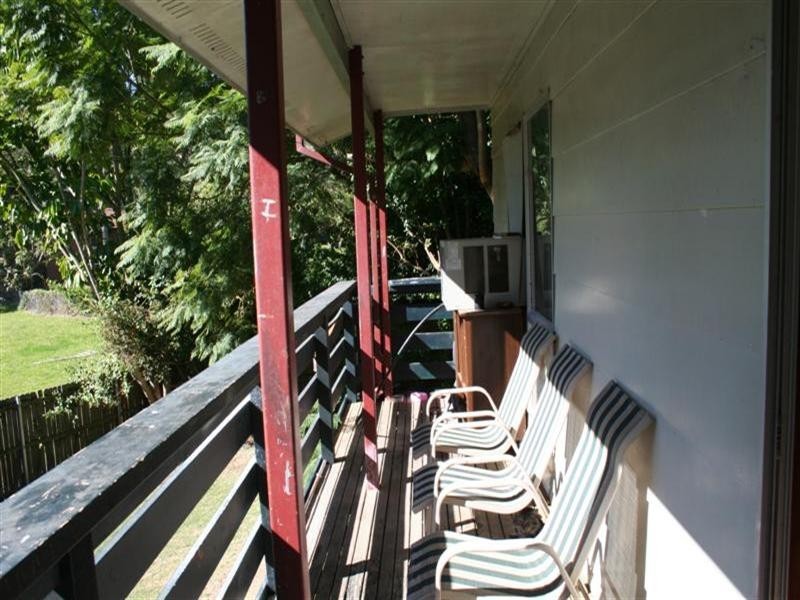 11 Lochend Place, Bolton Point NSW 2283