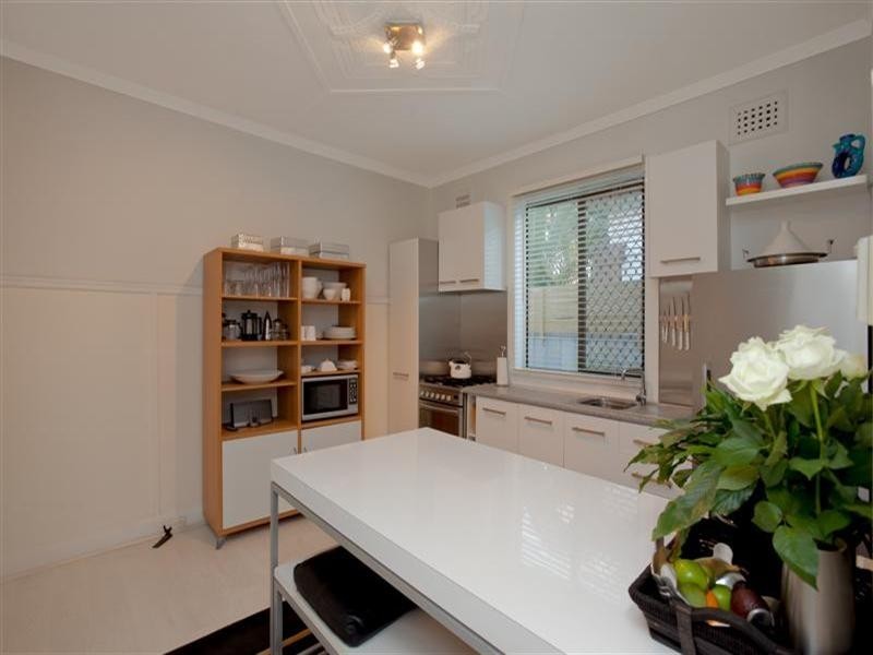 Mayfield NSW 2304