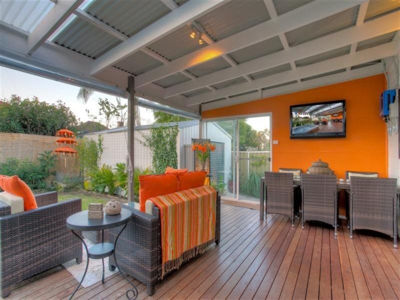 Mayfield NSW 2304