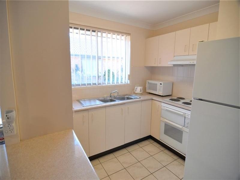 6 Joanna Close, Charlestown NSW 2290