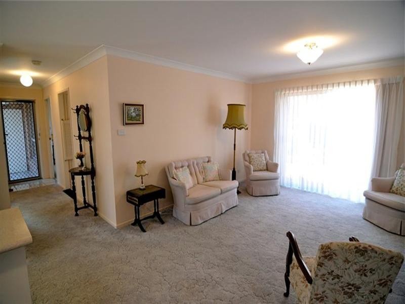 6 Joanna Close, Charlestown NSW 2290