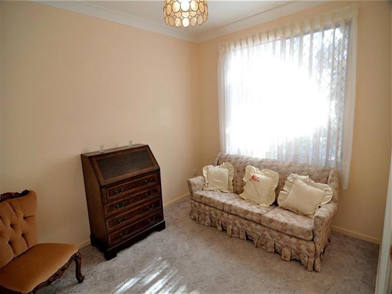 6 Joanna Close, Charlestown NSW 2290