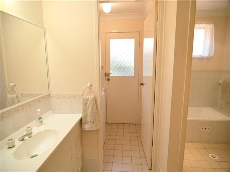 6 Joanna Close, Charlestown NSW 2290