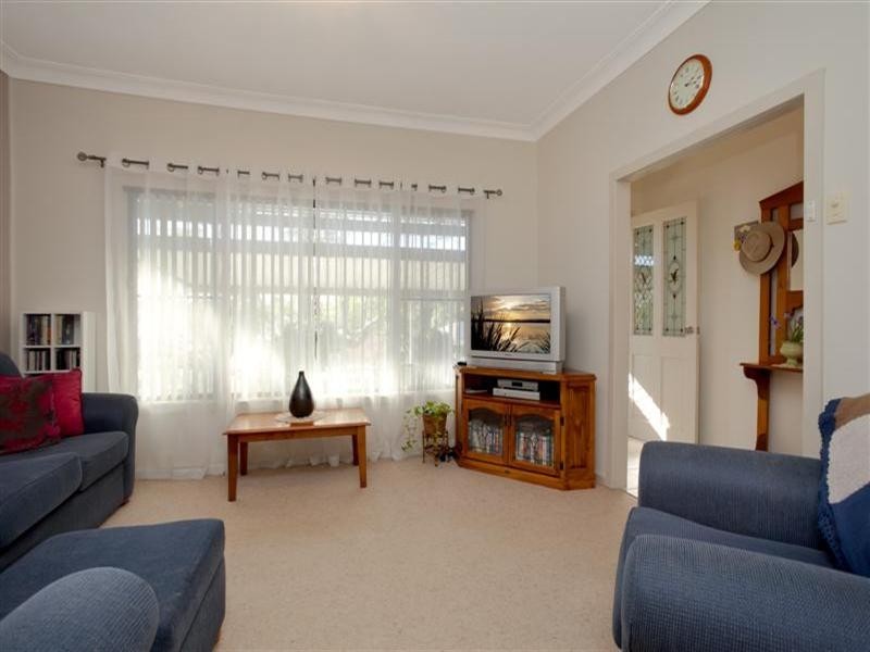 158 Kahibah Road, Kahibah NSW 2290