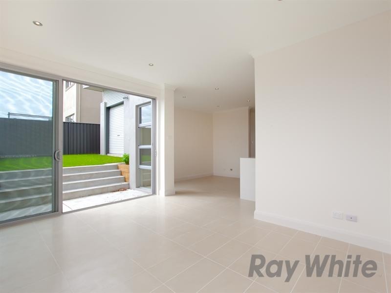 3/24 Kenibea Avenue, Kahibah NSW 2290