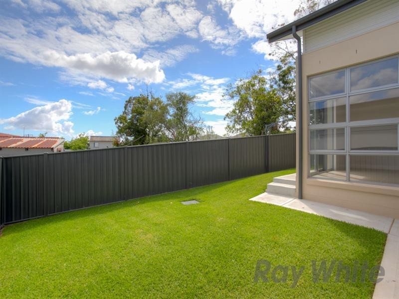 2/24 Kenibea Avenue, Kahibah NSW 2290