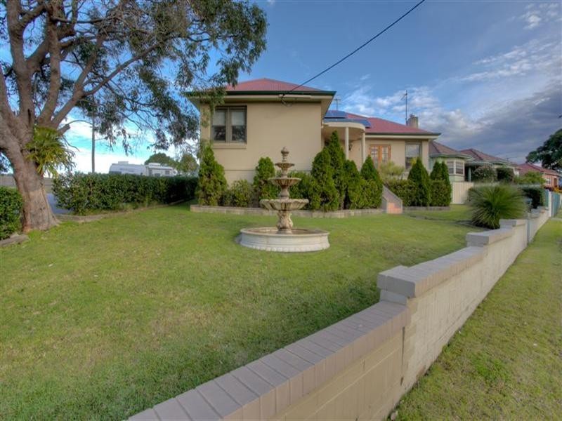 1 Meredith Street, Kotara NSW 2289