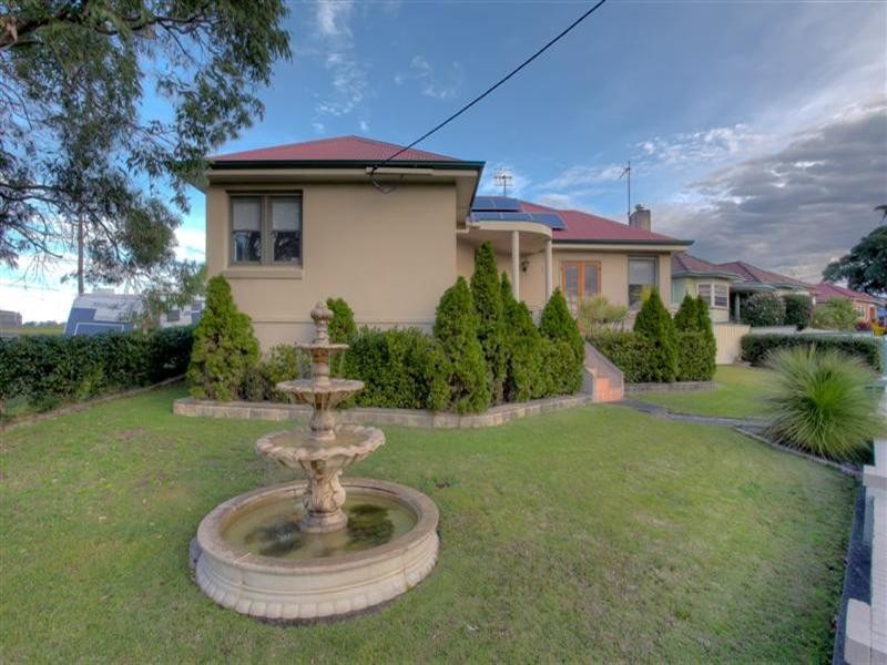 1 Meredith Street, Kotara NSW 2289