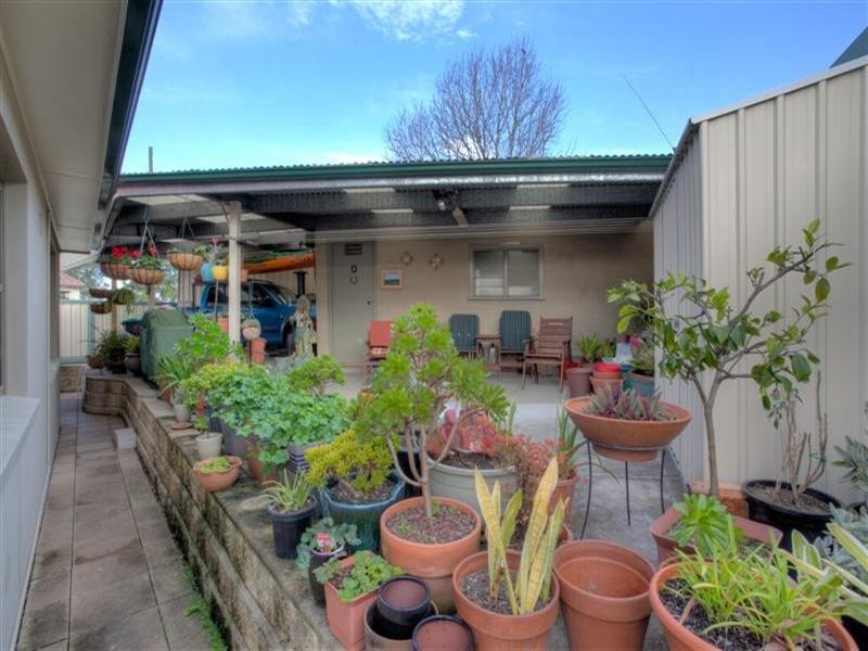 1 Meredith Street, Kotara NSW 2289