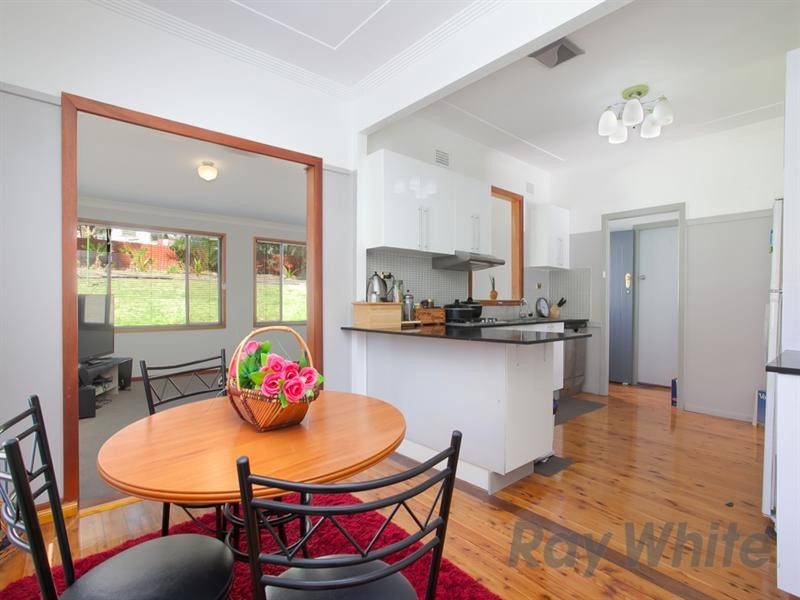 68 Gregson Avenue, Mayfield West NSW 2304