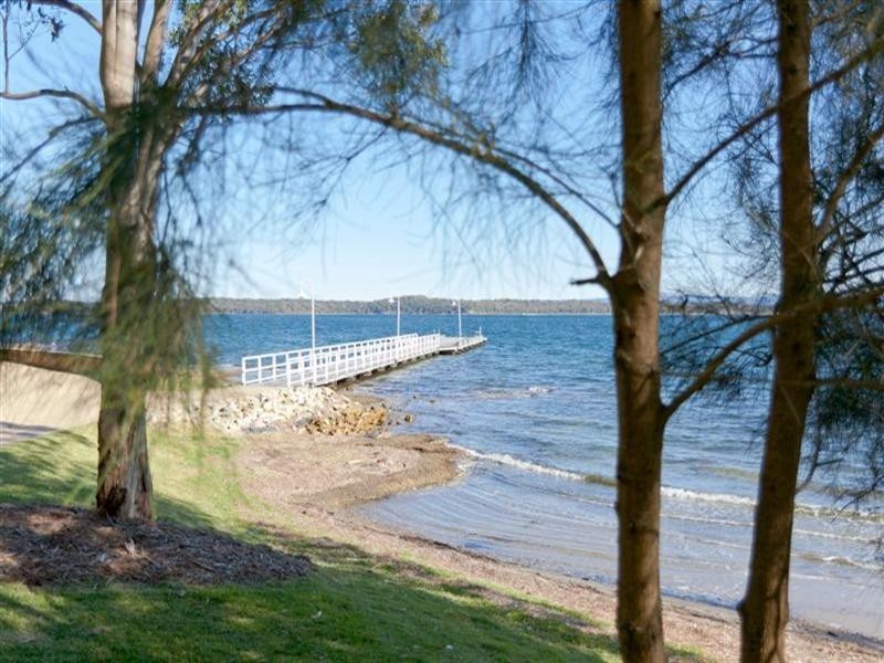 18 Nine Acres Way, Murrays Beach NSW 2281