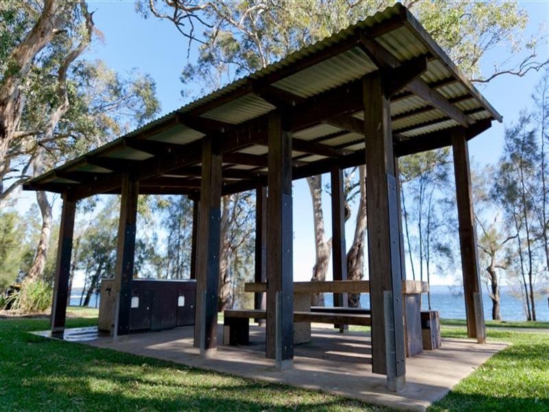 18 Nine Acres Way, Murrays Beach NSW 2281