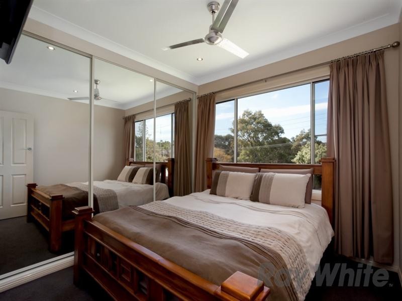11 Walumbi Avenue, Tingira Heights NSW 2290