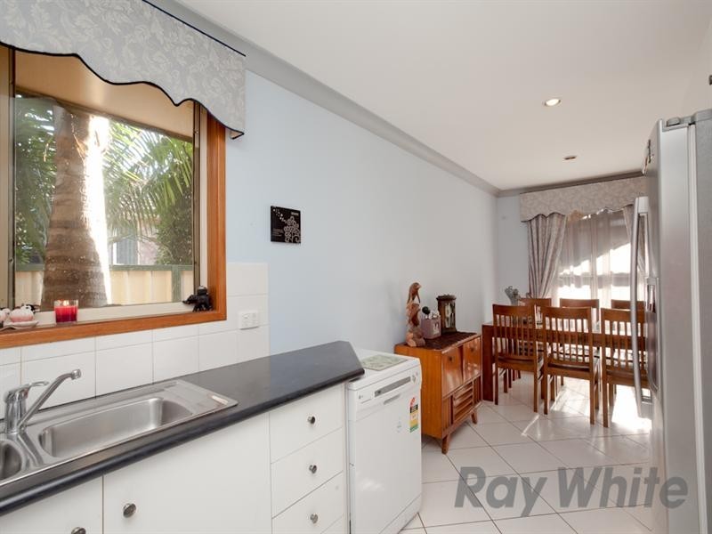 57 McInnes Street, Minmi NSW 2287