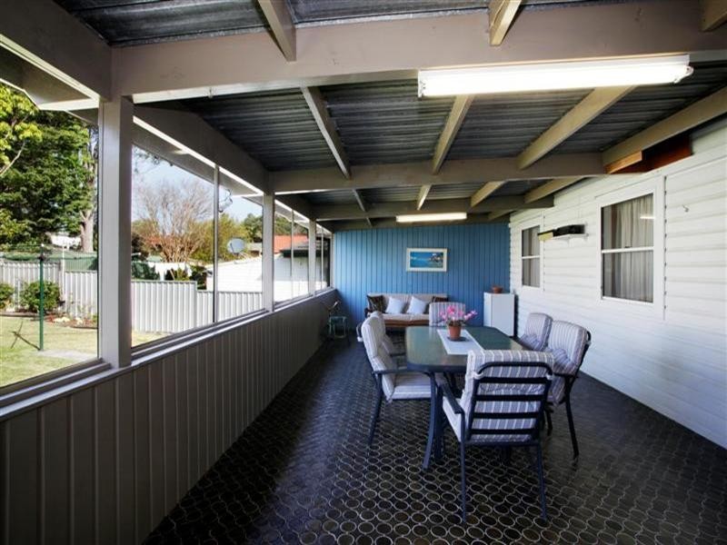 27 Merran Avenue, Charlestown NSW 2290