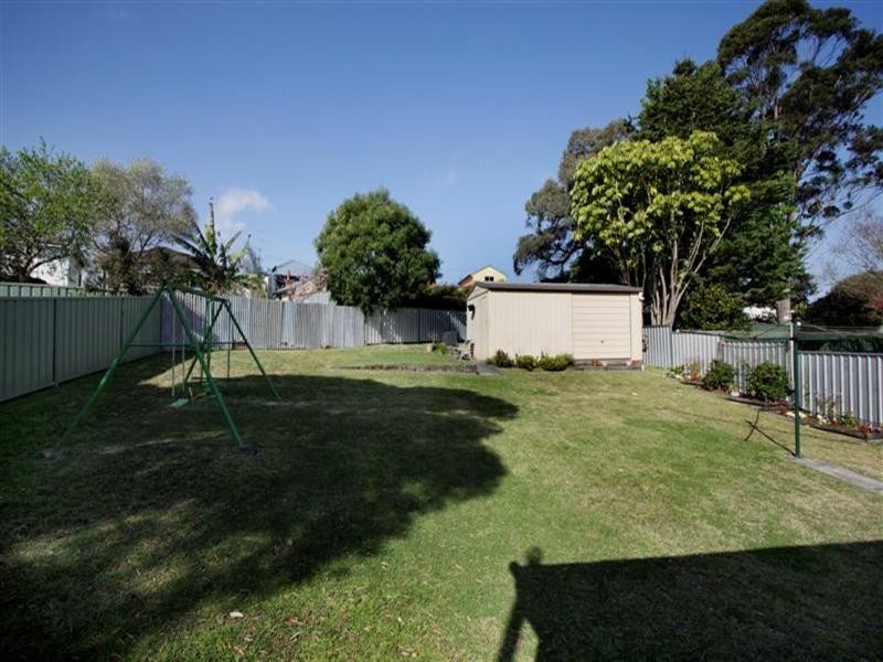 27 Merran Avenue, Charlestown NSW 2290