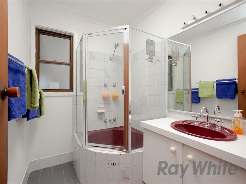 54 Fourth Street, Seahampton NSW 2286