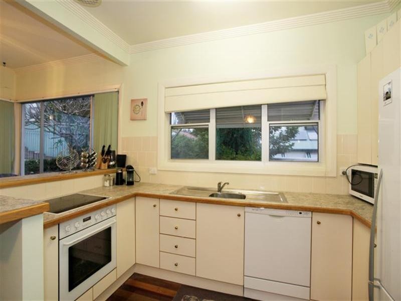 32 Highfields Parade, Highfields NSW 2289