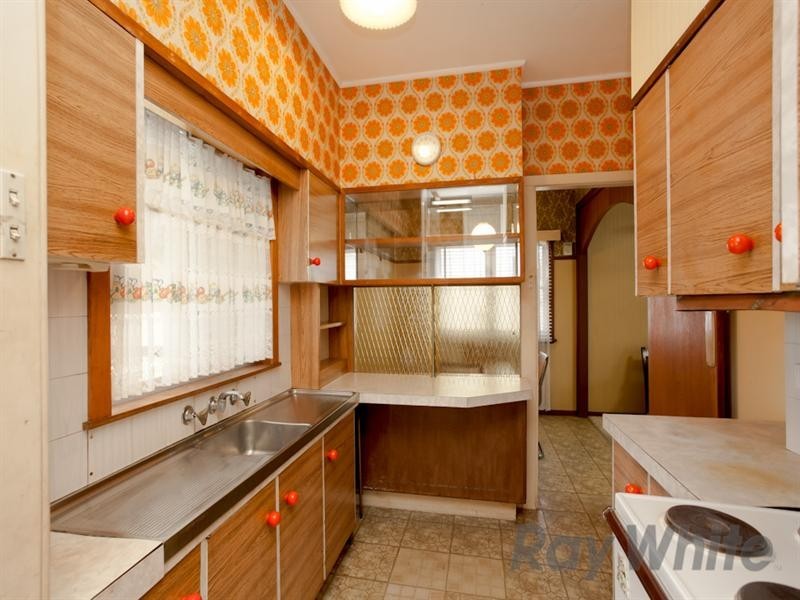 15 Guam Street, Shortland NSW 2307