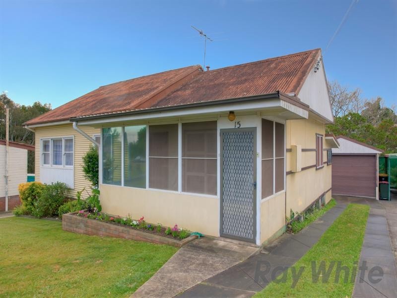 15 Guam Street, Shortland NSW 2307