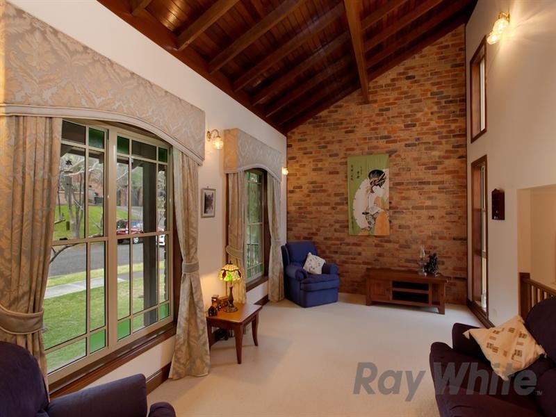 2 Syltone Close, Highfields NSW 2289