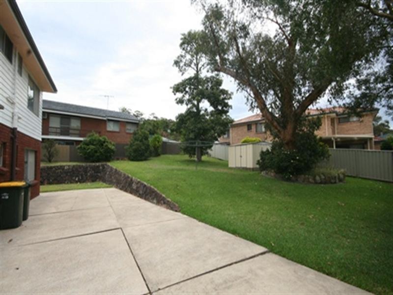 1A Whitburn Close, Charlestown NSW 2290