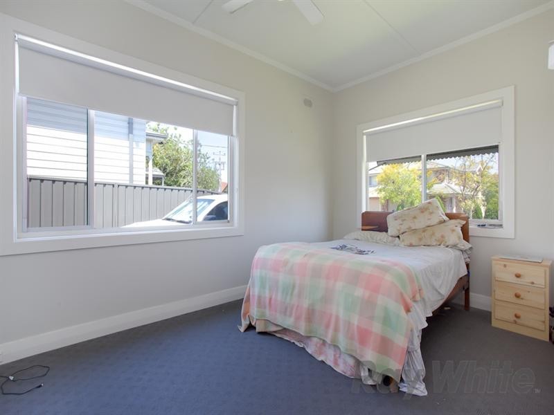 3 Teralba Road, Broadmeadow NSW 2292