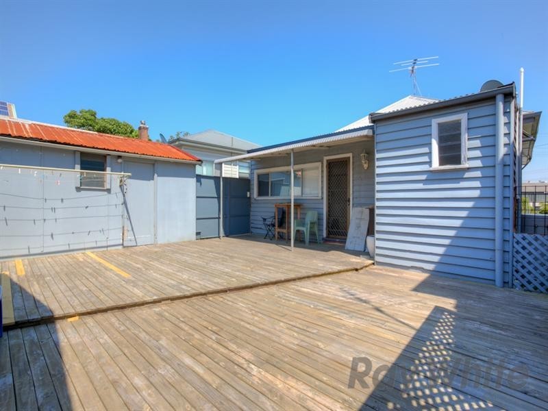 3 Teralba Road, Broadmeadow NSW 2292