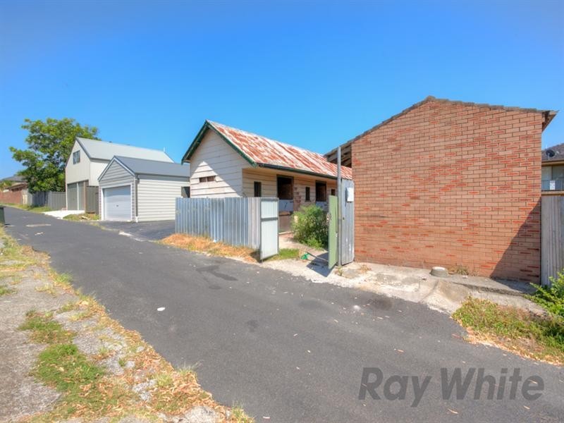 3 Teralba Road, Broadmeadow NSW 2292
