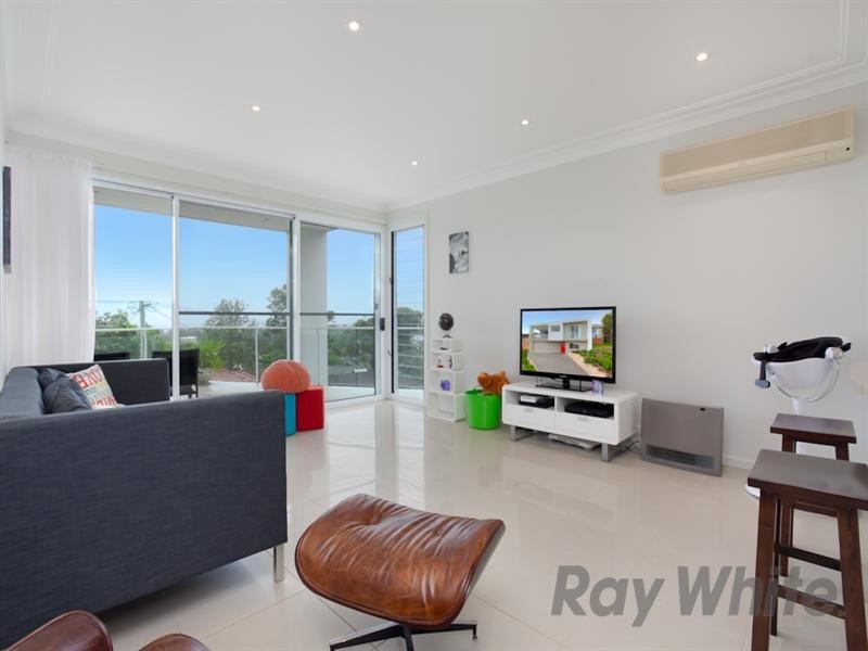 27 Ashford Parade, Merewether Heights NSW 2291