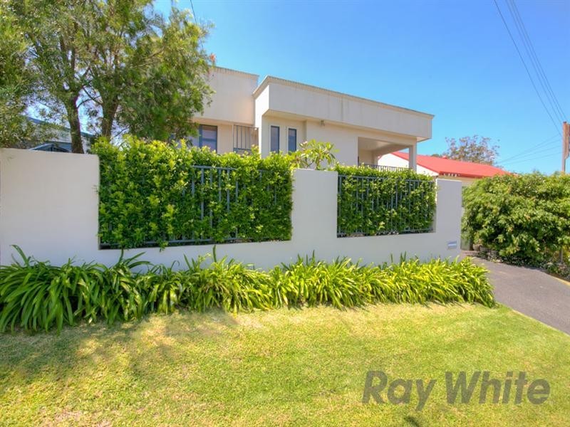 2 Roberts Street, Whitebridge NSW 2290