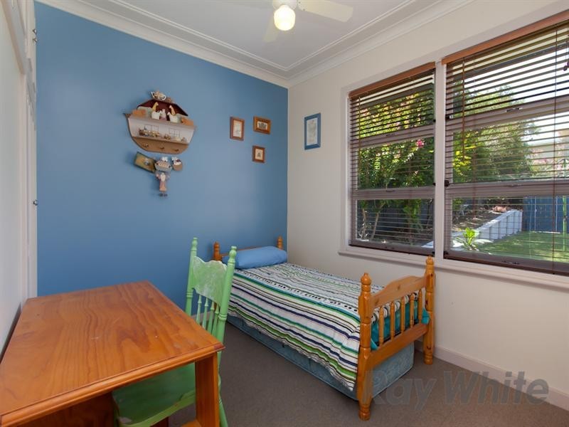 2 Roberts Street, Whitebridge NSW 2290
