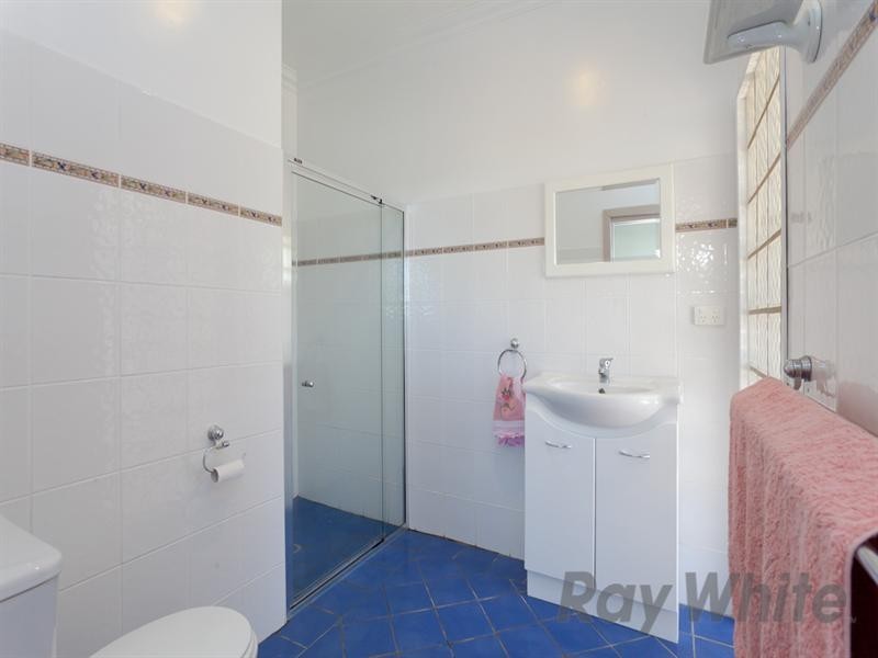 2 Roberts Street, Whitebridge NSW 2290